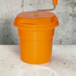 Сушарка для зелені та салату ручна помаранчева One Chef 12 л - Зображення 2