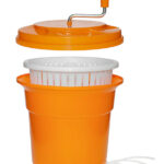 Сушарка для зелені та салату ручна помаранчева One Chef 12 л - Зображення 3