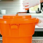 Сушарка для зелені та салату ручна з гальмом помаранчева One Chef 25 л - Зображення 5